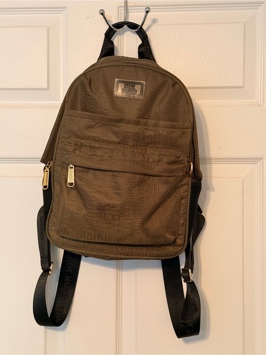 Steve Madden Handbags - Steve Madden Olive Green Logo-Embossed Backpack Bag With Wristlet.